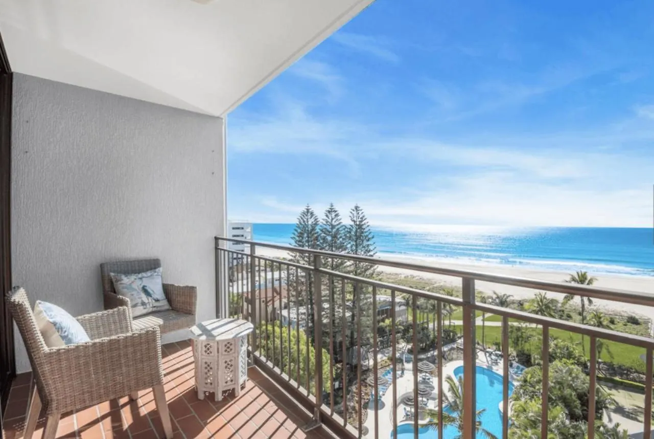 Absolute Beachfront Royal Palms Gold Coast