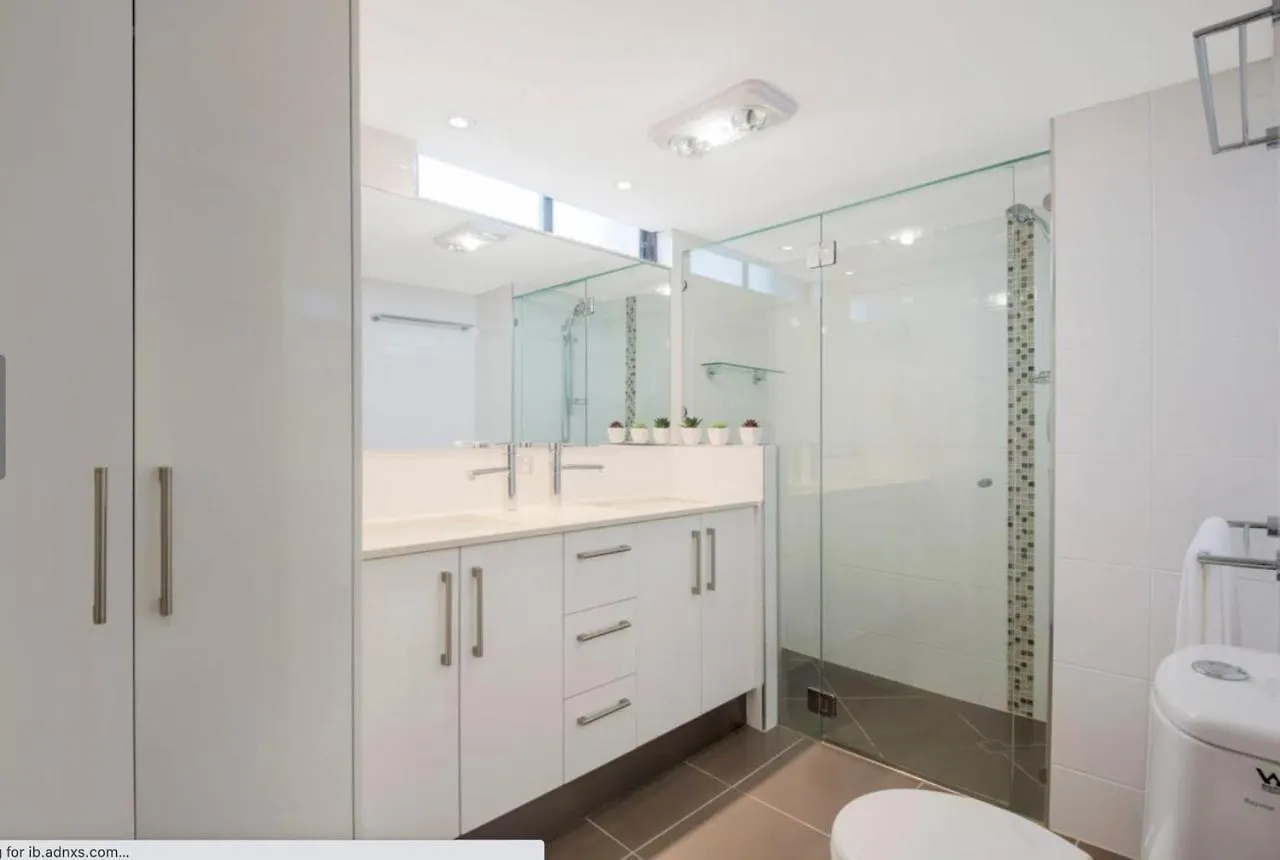 Apartment Absolute Beachfront Royal Palms Gold Coast